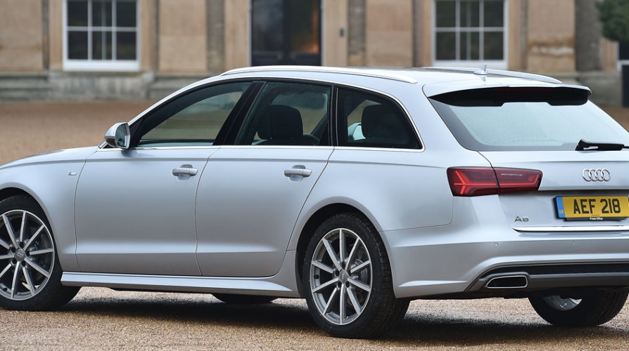 AUDI-A6-Avant-Ultra-1
