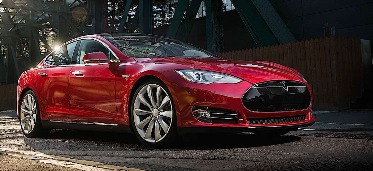 20th Supercharger Station as Tesla Supercharges UK | Drive