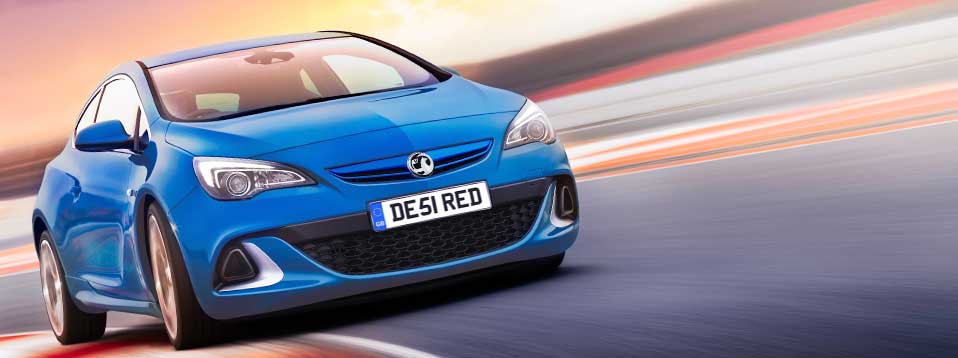 Vauxhall Astra VXR review on Drive