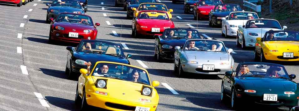 Record Attempt for largest parade of Mazda Cars