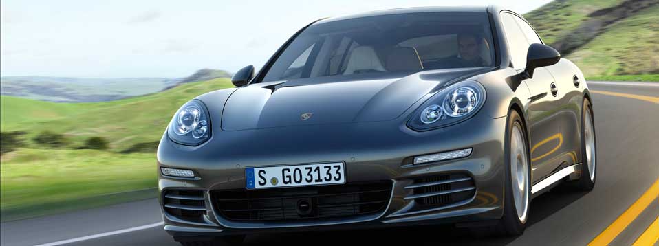 New Porsche Panamera Debut