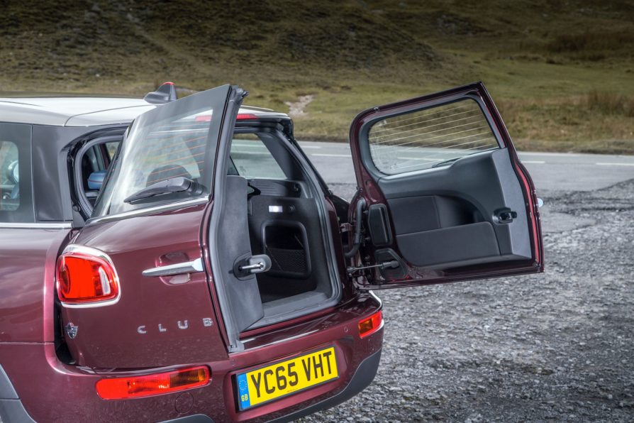 Drivecouk Reviewed The Mini Cooper D Clubman A Class Act