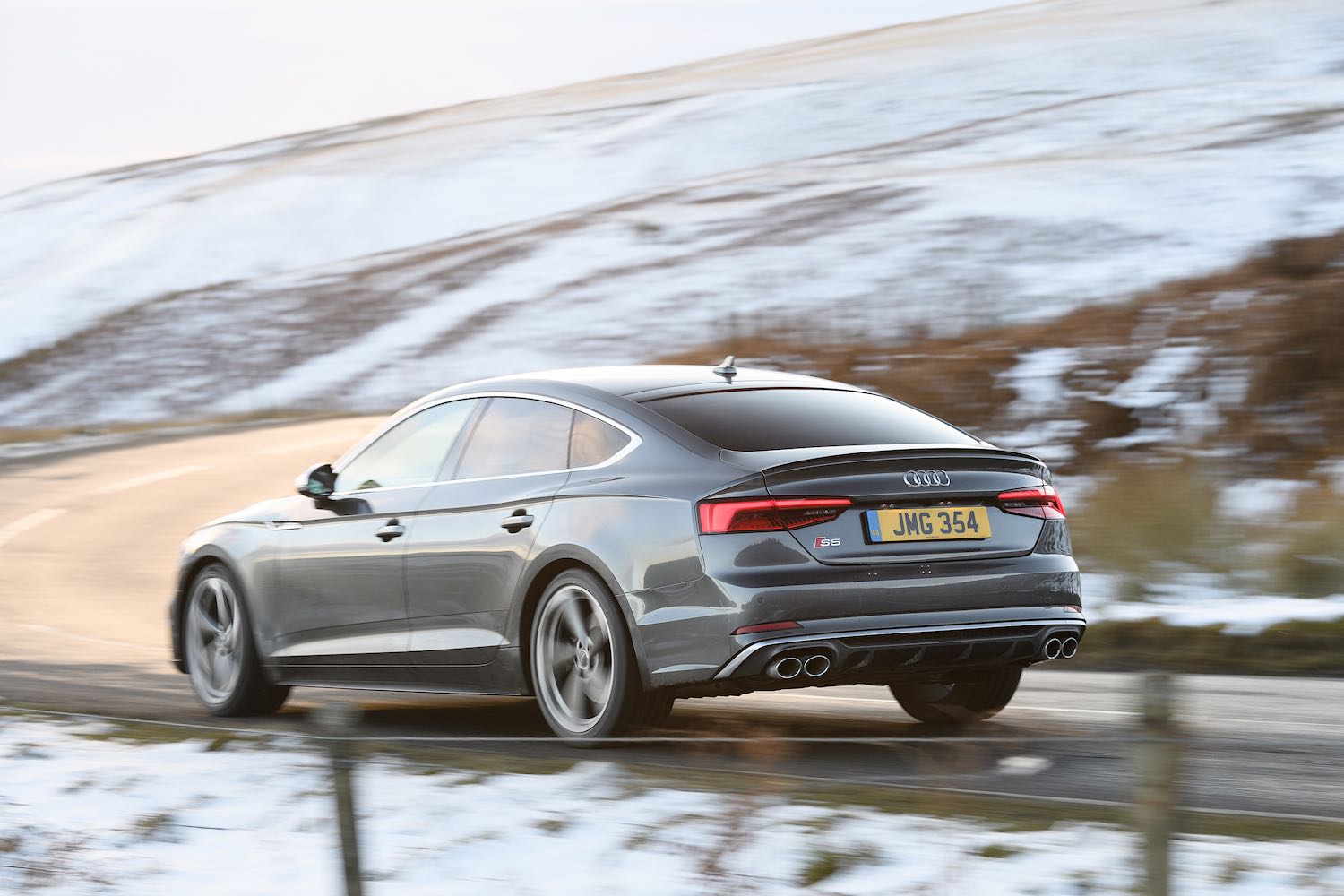 Jonathan Humphrey reviews the Audi S5 Sportback for Drive.co.uk-16