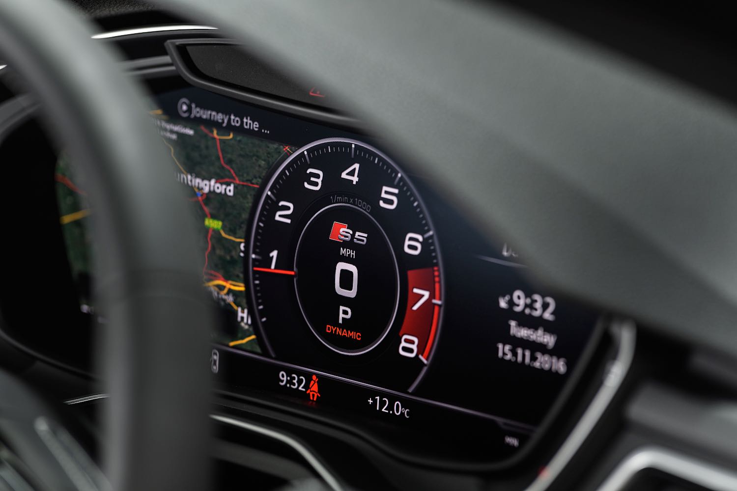 Jonathan Humphrey reviews the Audi S5 Sportback for Drive.co.uk-18