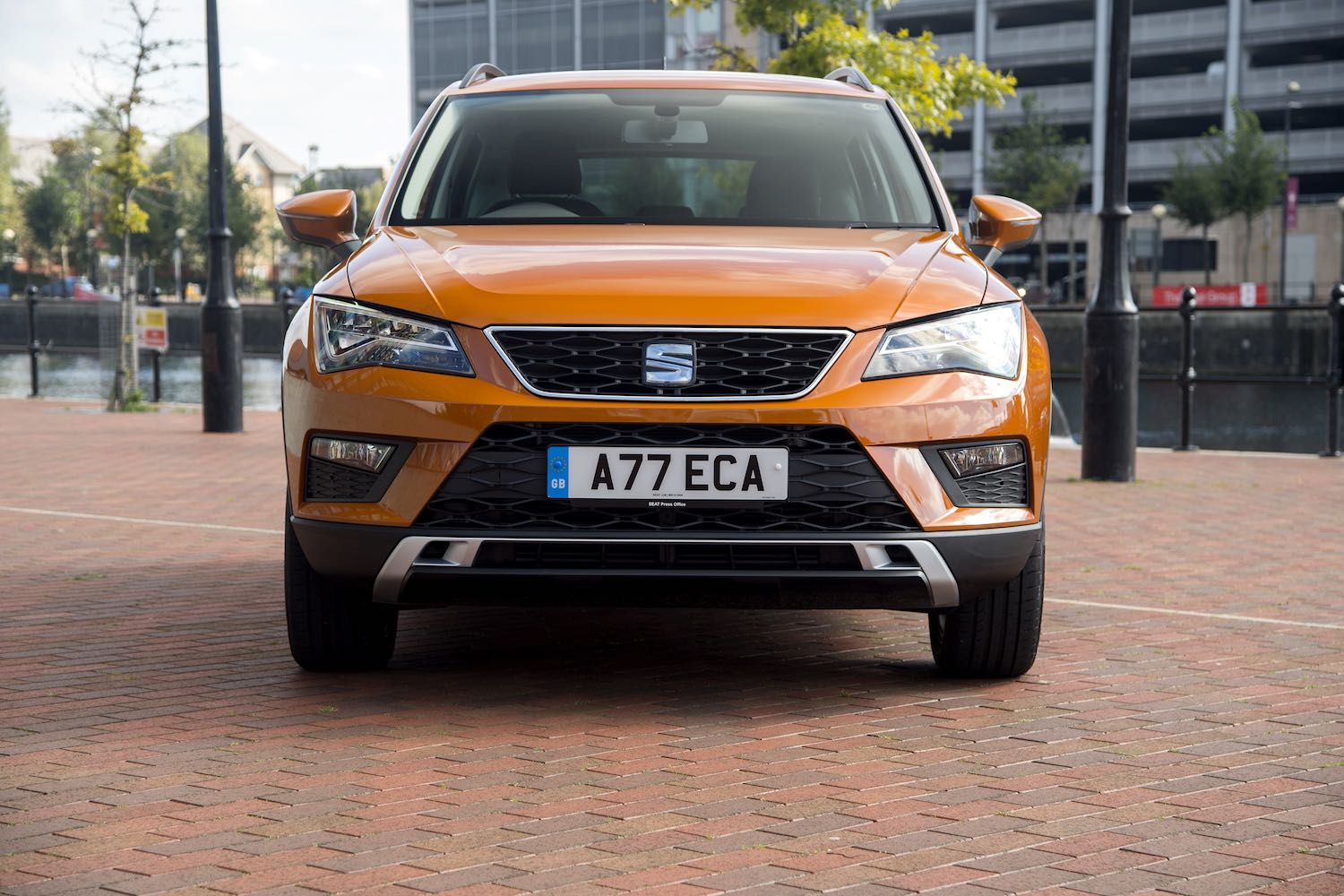 Tom Scanlan reviews the SEAT Ateca for drive 16
