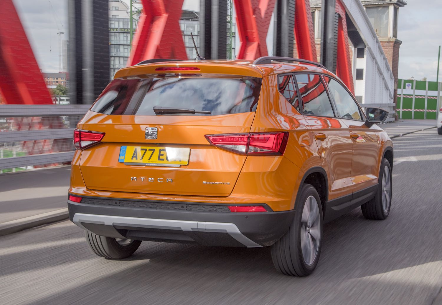 Tom Scanlan reviews the SEAT Ateca for drive 22