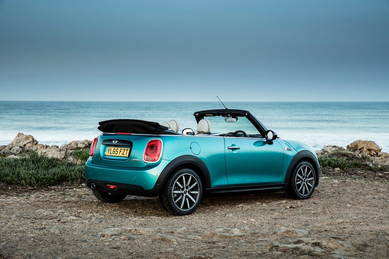 Neil Lyndon reviews the Best selling open top MINI Cooper Convertible for Drive 2