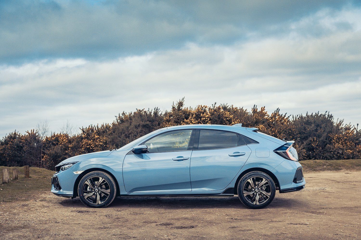 Tom Scanlan drives the New Honda Civic car review by Drive 11