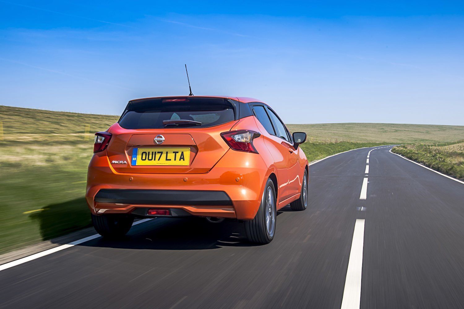 Tom Scanlan drives the All New Nissan Micra 22