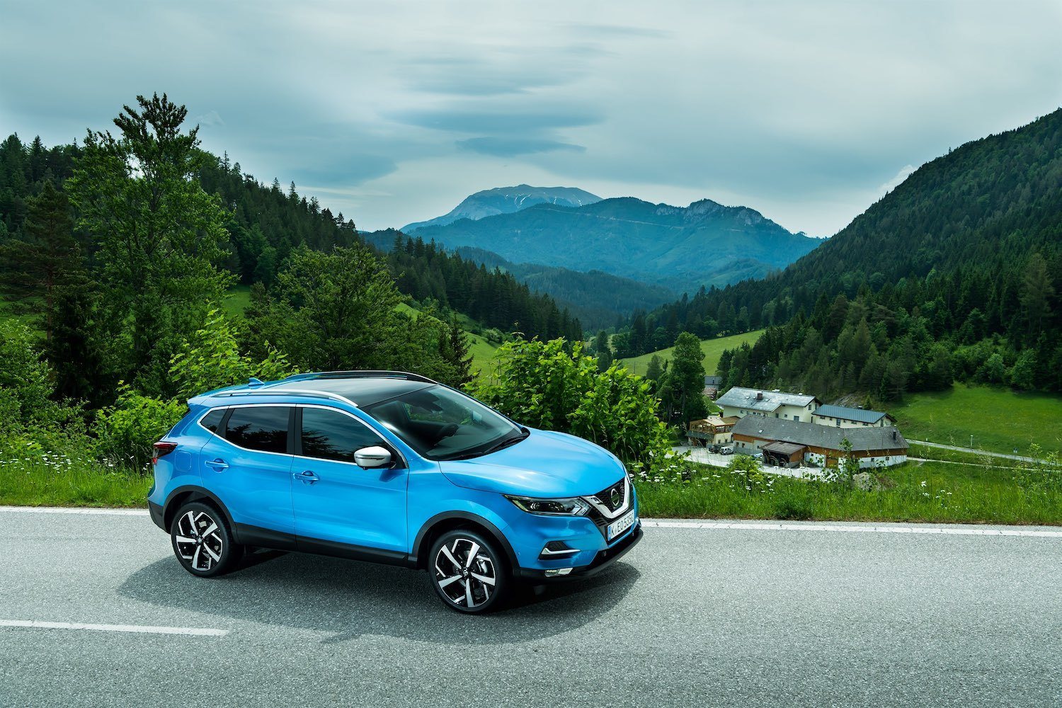 Drive reviews the Nissan Qashqai from the Launch in Vienna 2
