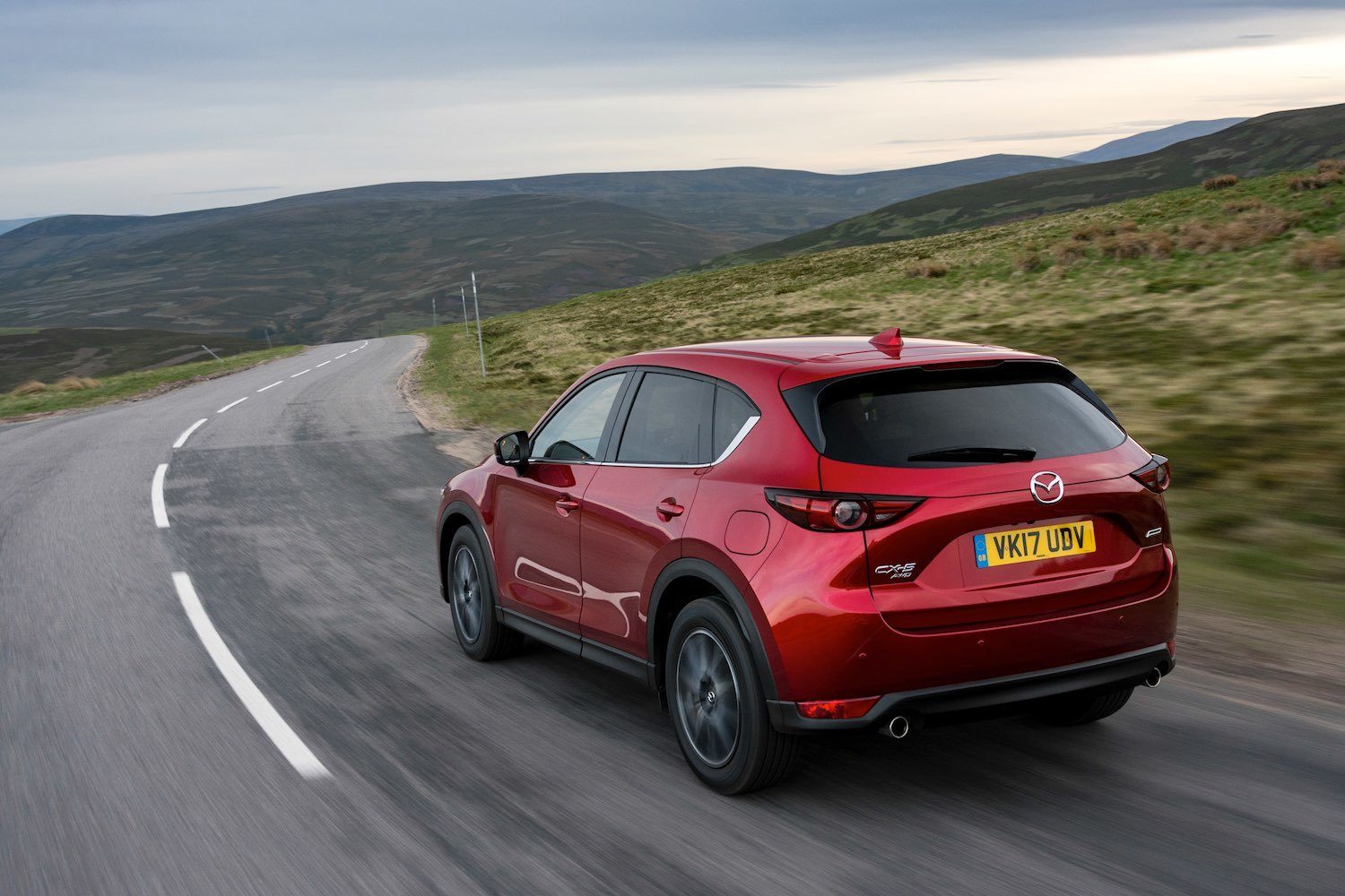 Tom Scanlan reviews the all new Mazda CX-5 in the Cairngorms Scotland for drive 25