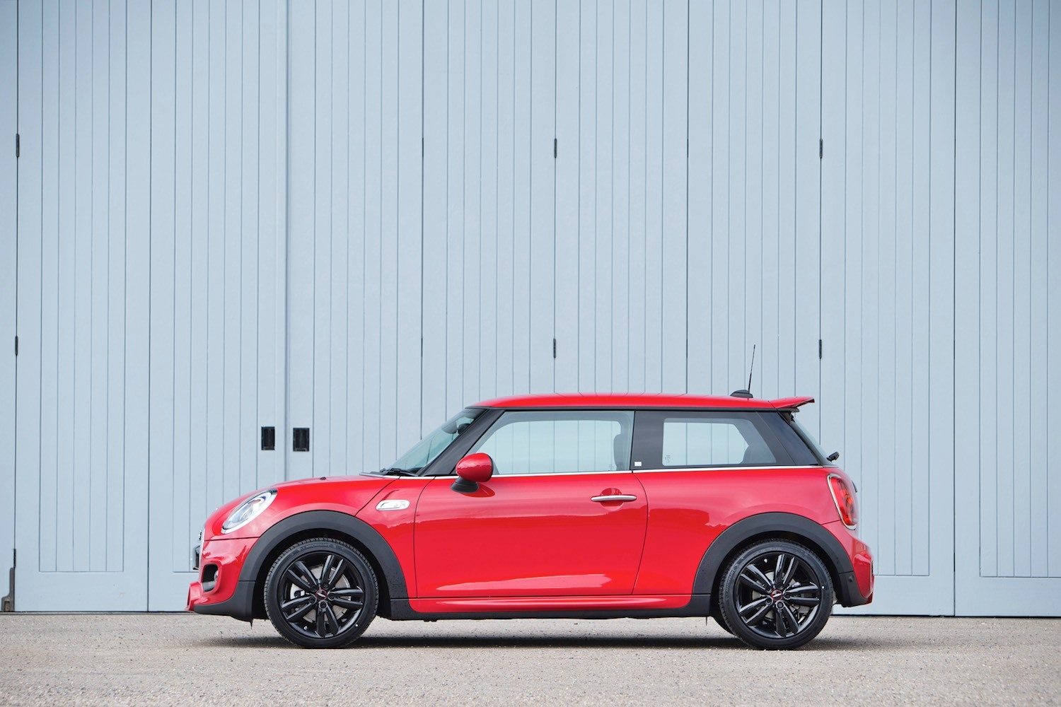 Tom Scanlan reviews the Mini Cooper S Works 210 for Drive 12