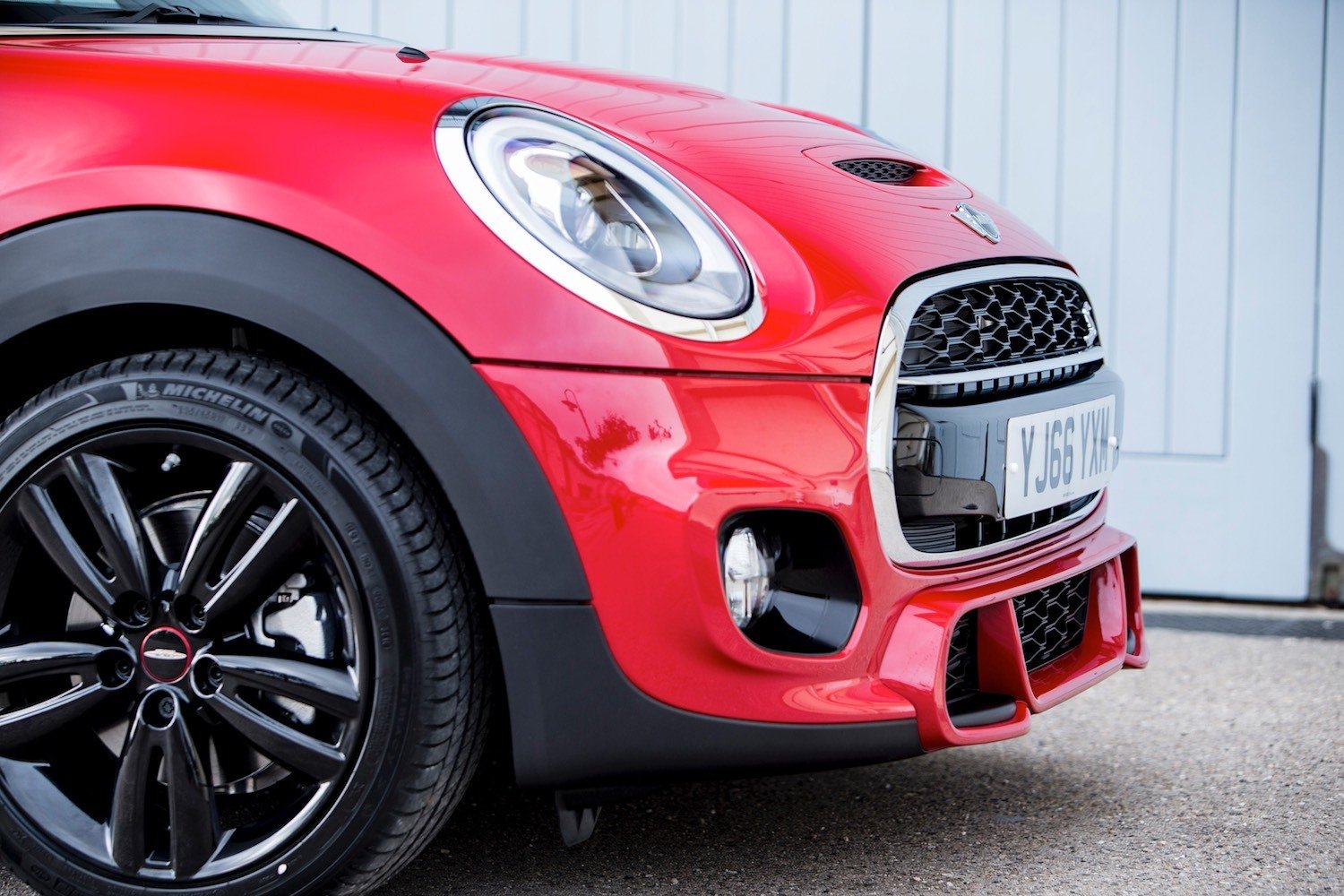 Tom Scanlan reviews the Mini Cooper S Works 210 for Drive 26