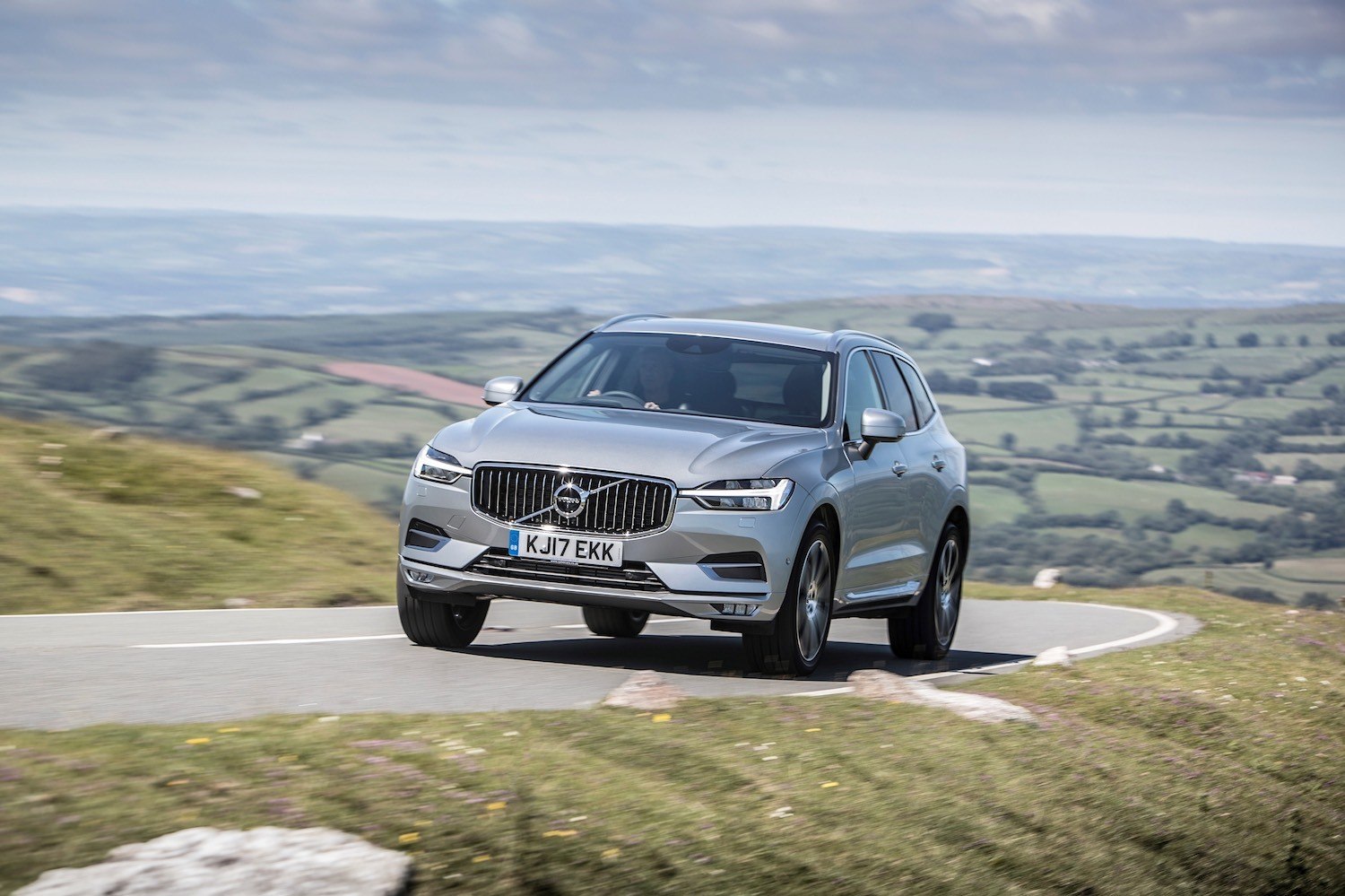 Neil Lyndon reviews the All New Volvo XC60 for Drive 15