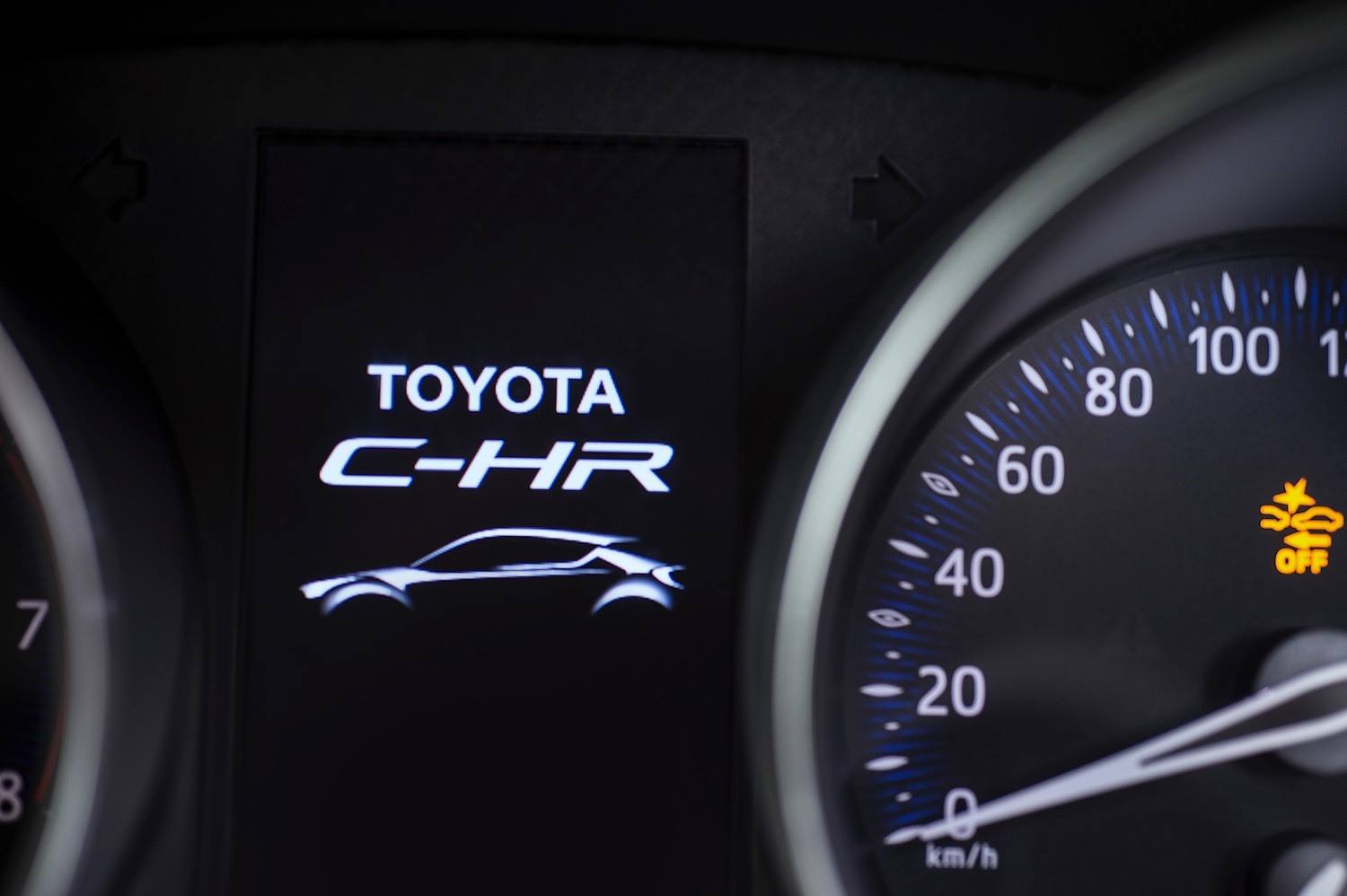 Tom Scanlan reviews the Toyota C-HR Hybrid for Drive 6
