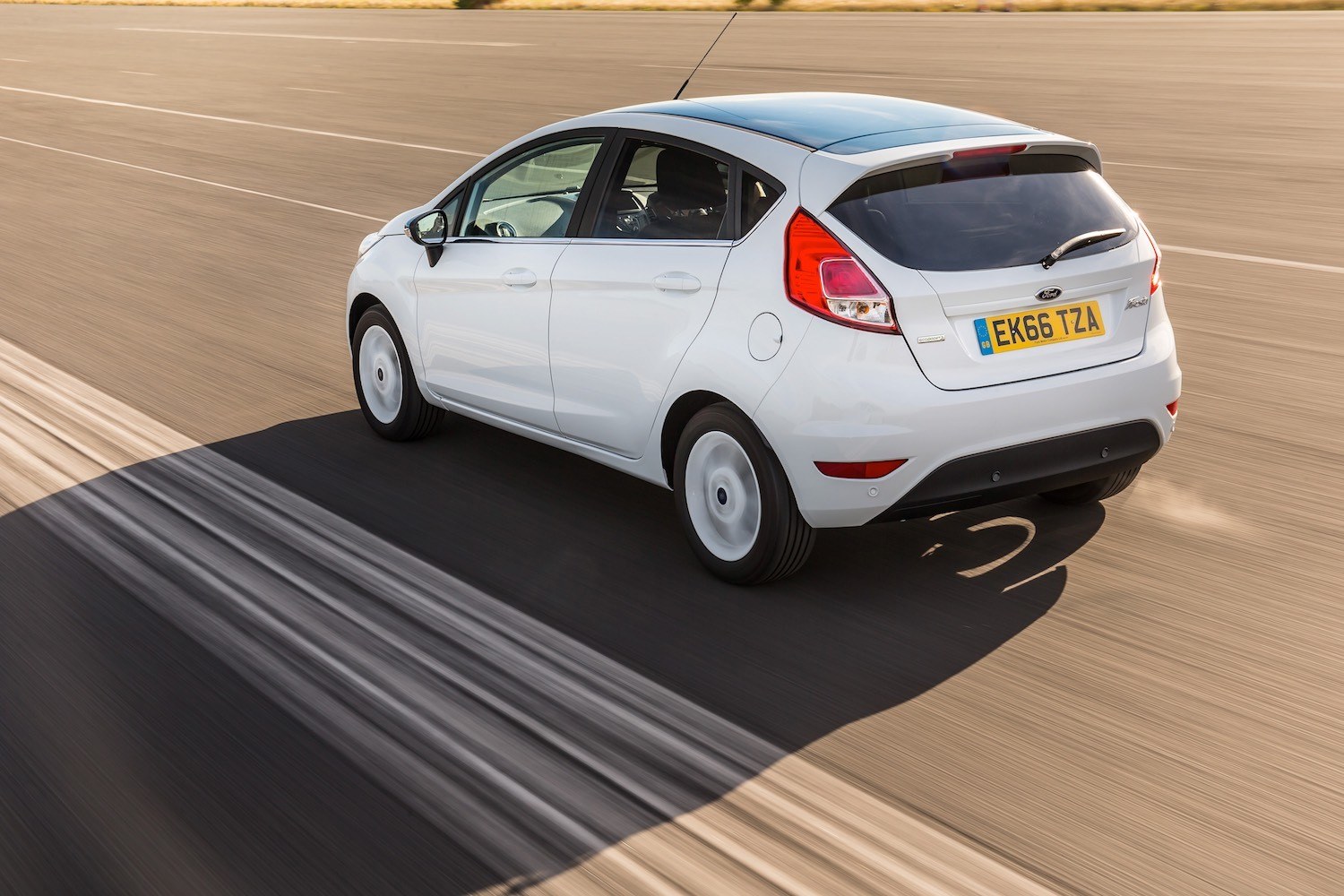Neil Lyndon drives the last of the previous generation Ford Fiesta ST-Line 4