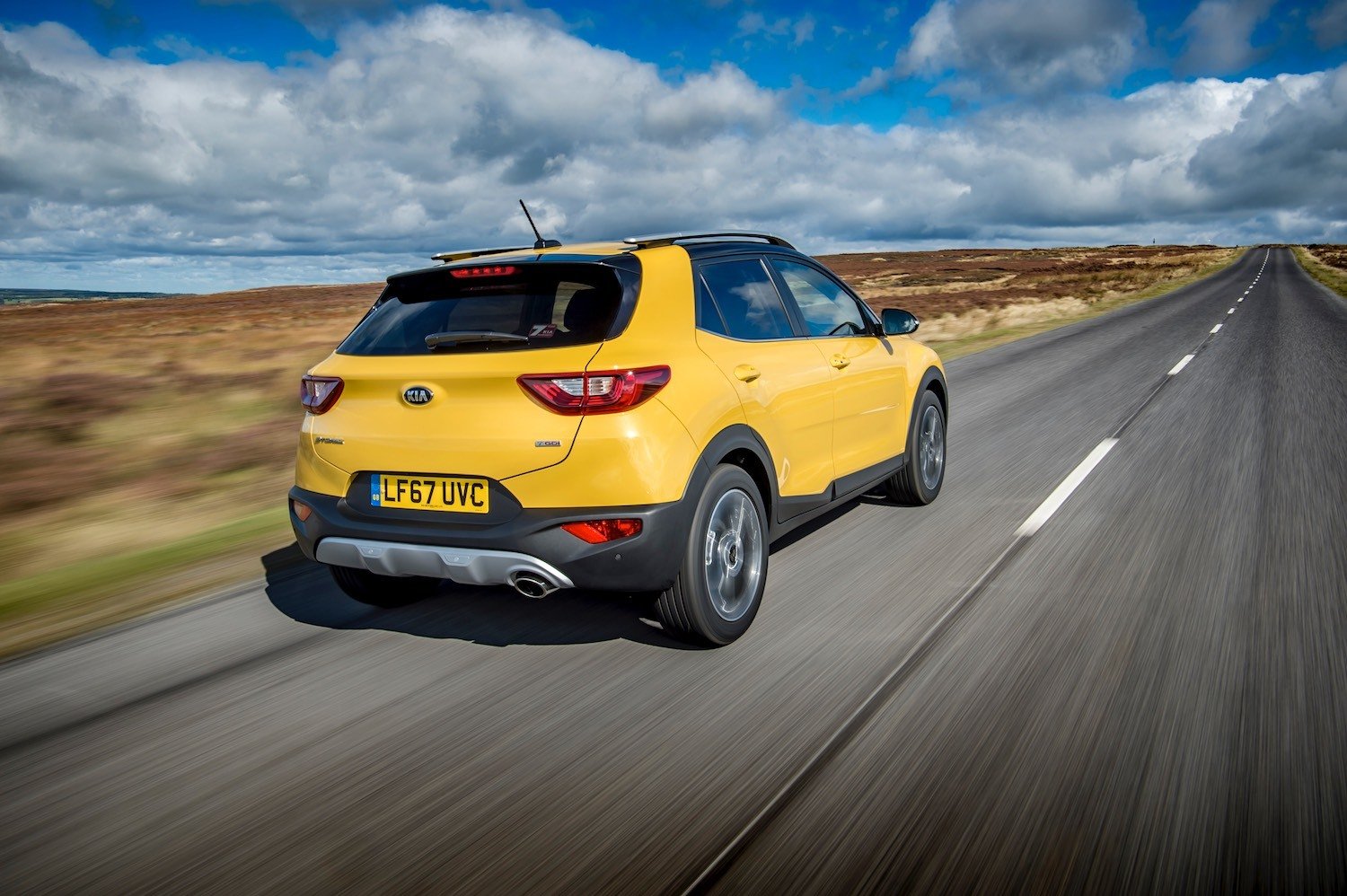 All New Kia Stonic reviewed by Tom Scanlan for Drive 1