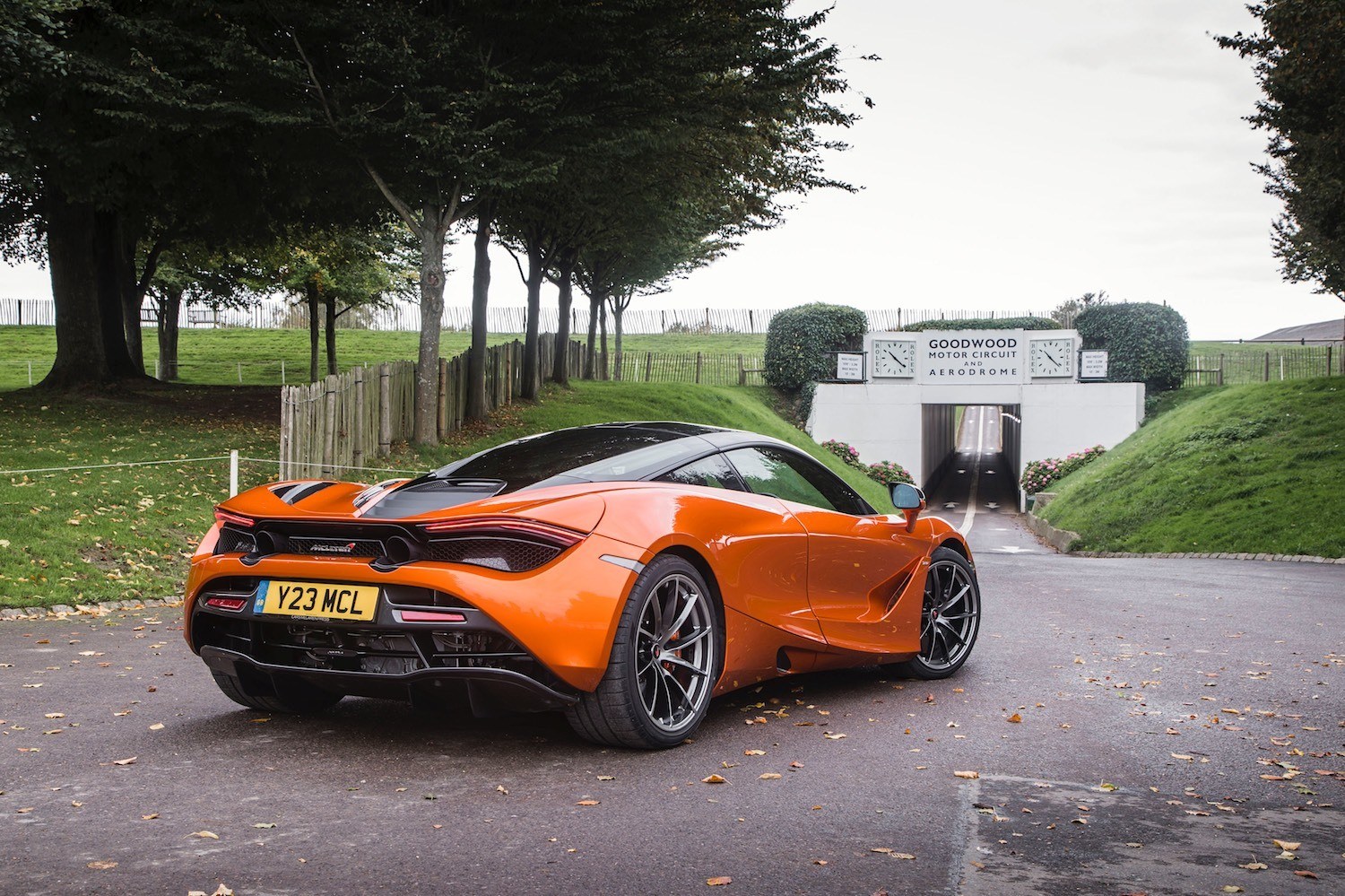 Reviewed by Drive Tom Scanlan drives the McLaren 720S Supercar 10