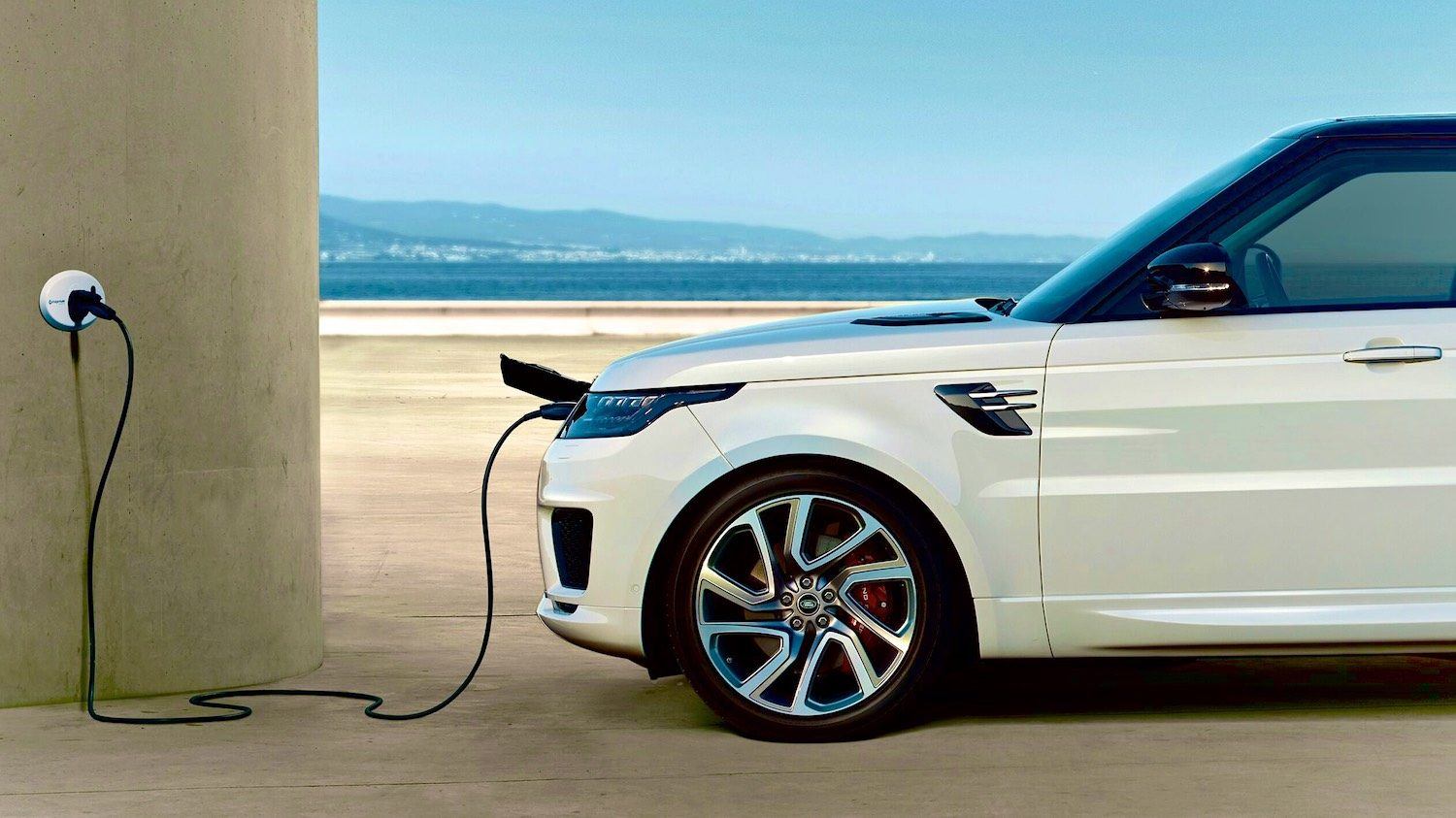 A Low Emission Range Rover, Don't be ridiculous.. | Drive ...