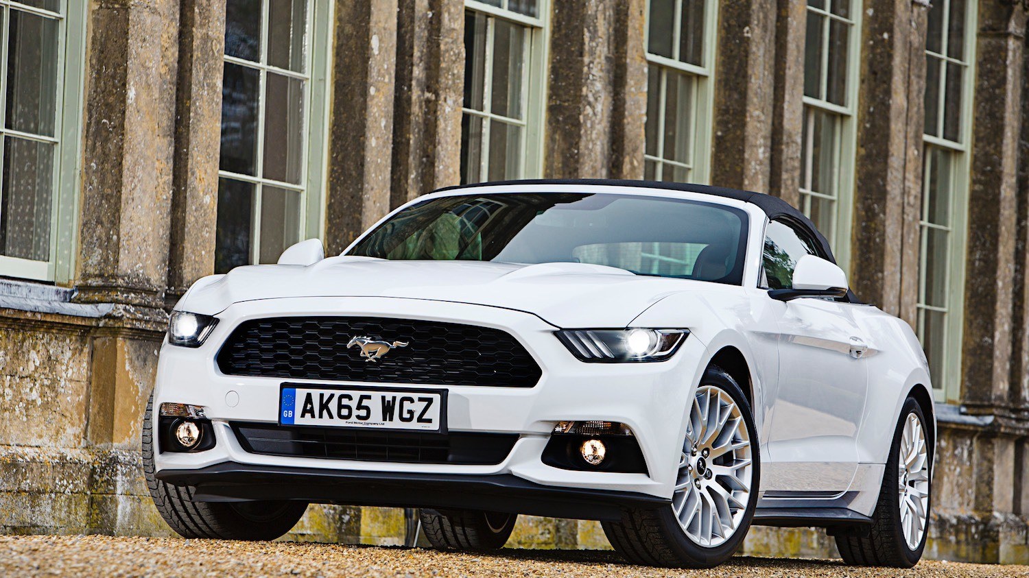 Ford Mustang reviewed by Tom Scanlan for Drive 4