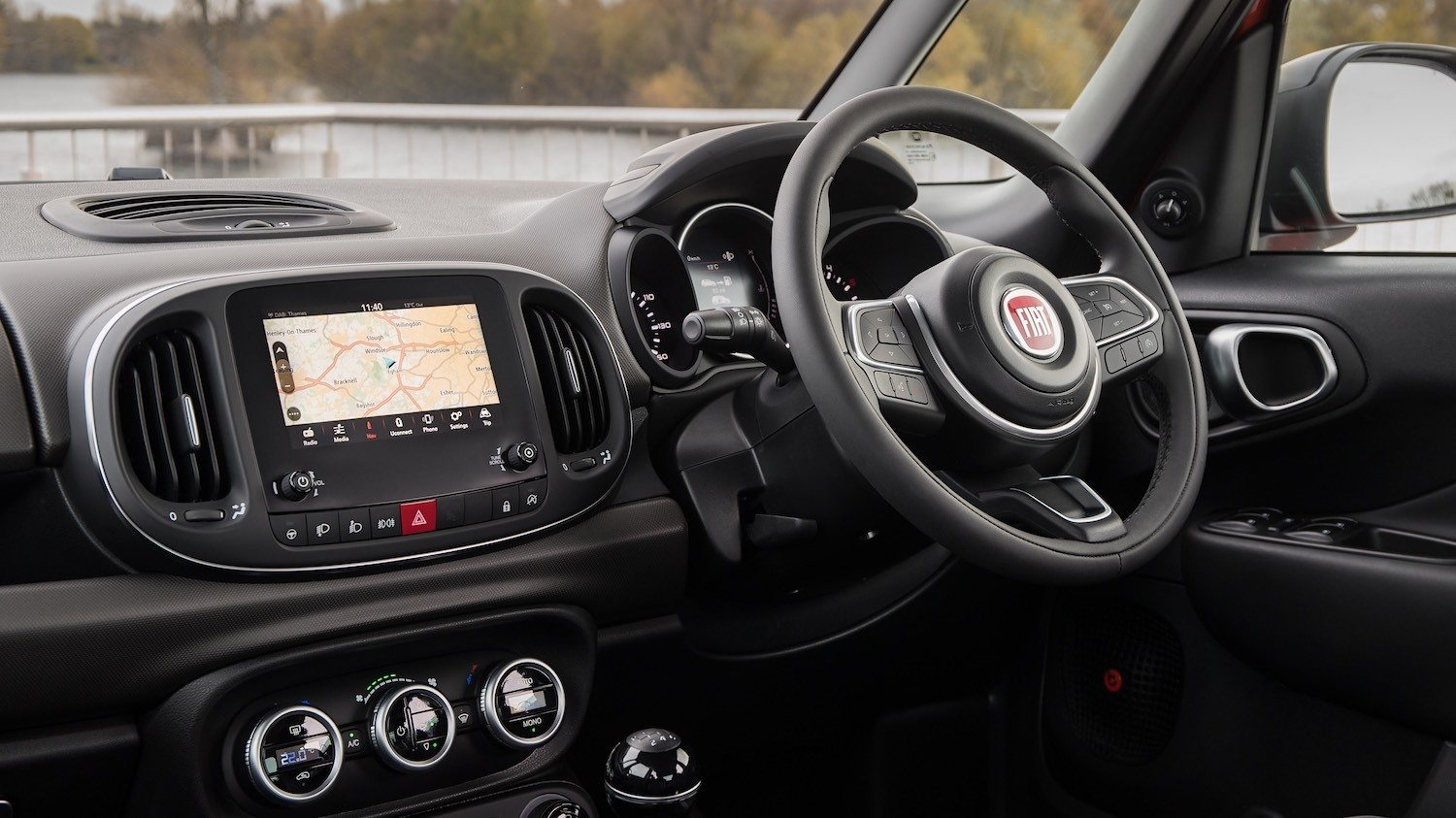 The Fiat 500L reviewed by Tom Scanlan for Drive 17