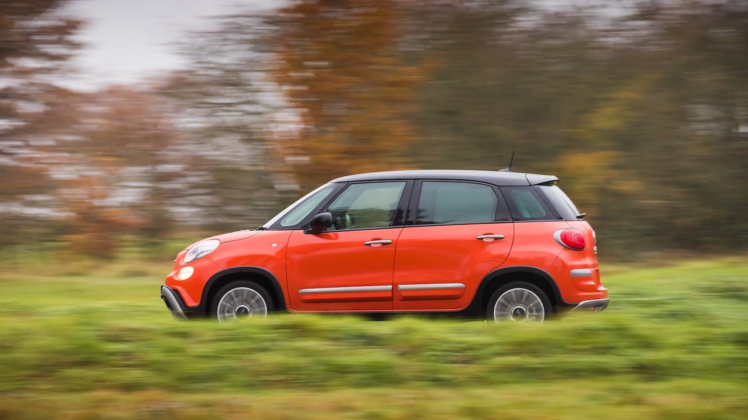 The Fiat 500L reviewed by Tom Scanlan for Drive 26