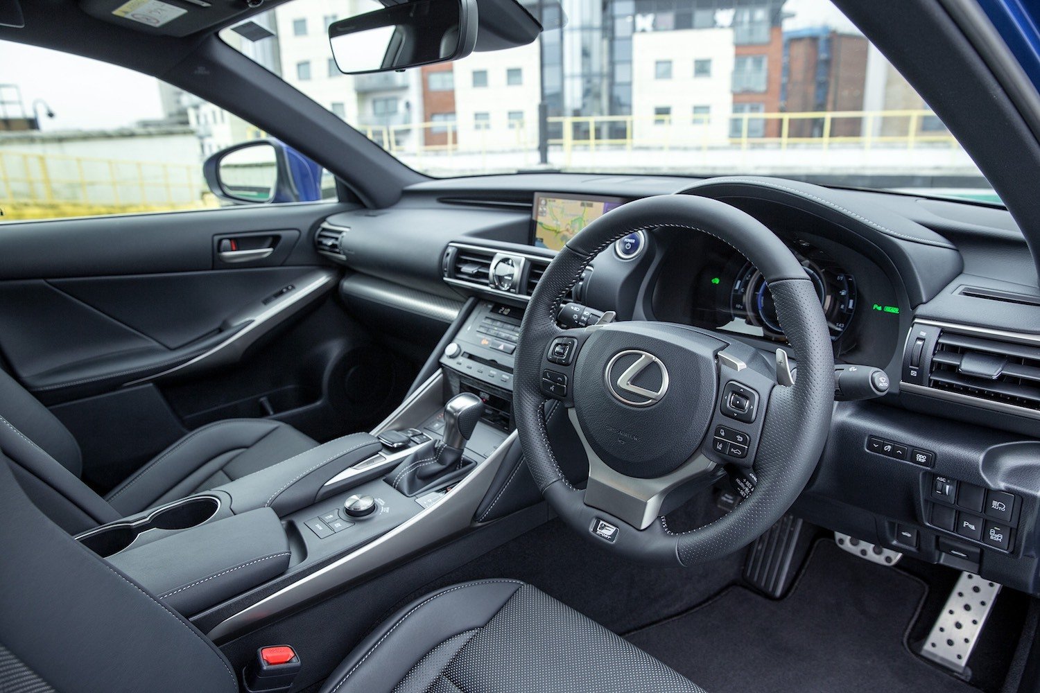 Neil Lyndon reviews the Lexus IS300h for Drive 14