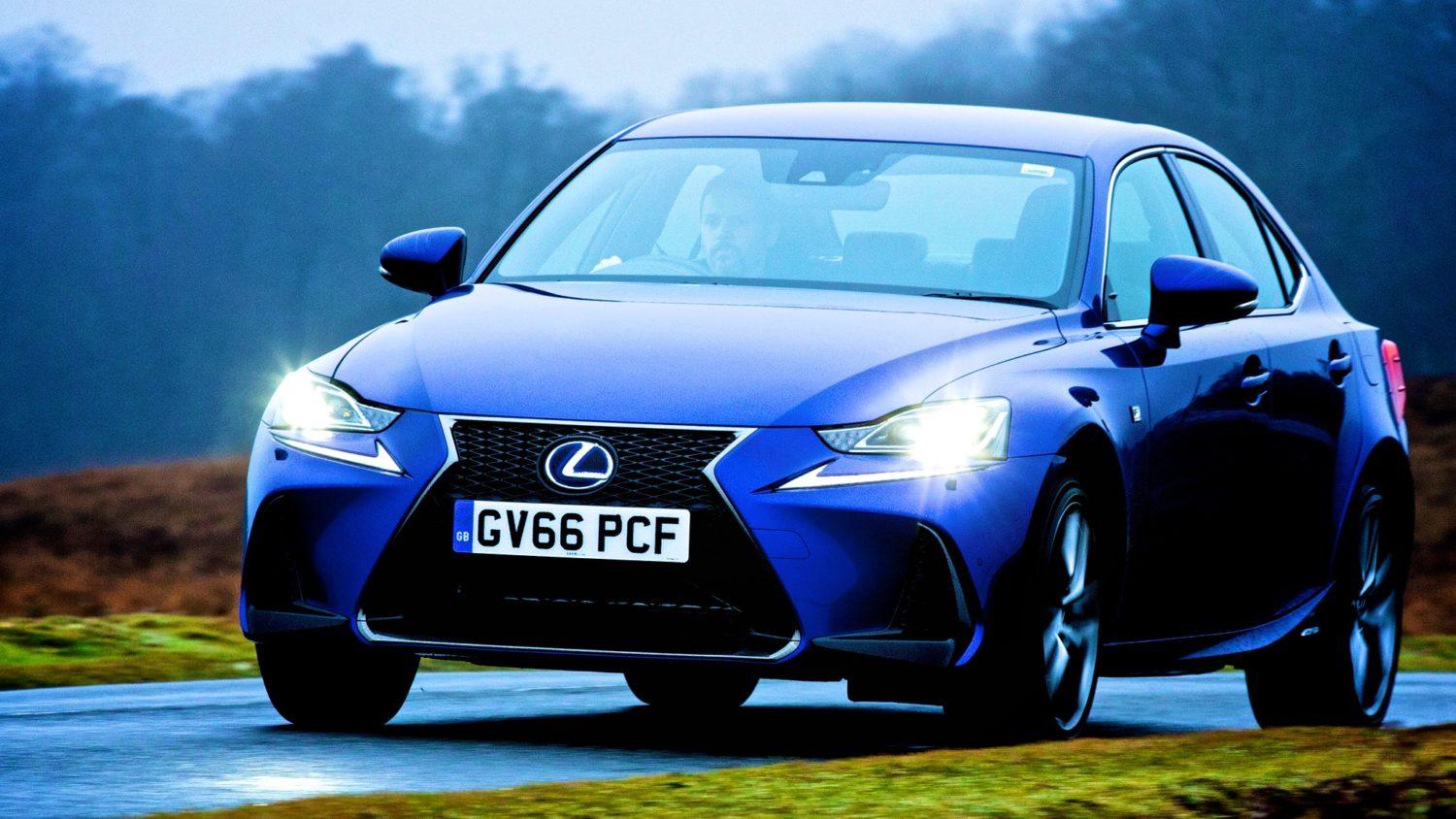 Drive.co.uk | Lexus IS 300h Reviewed, as good as a car can be today