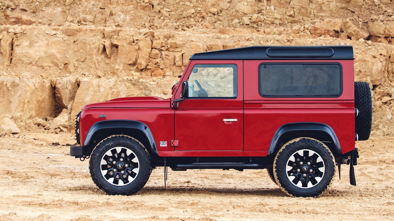 The latest 70th Edition Defender for the JPR 2018 70th Anniversary Celebrations 18