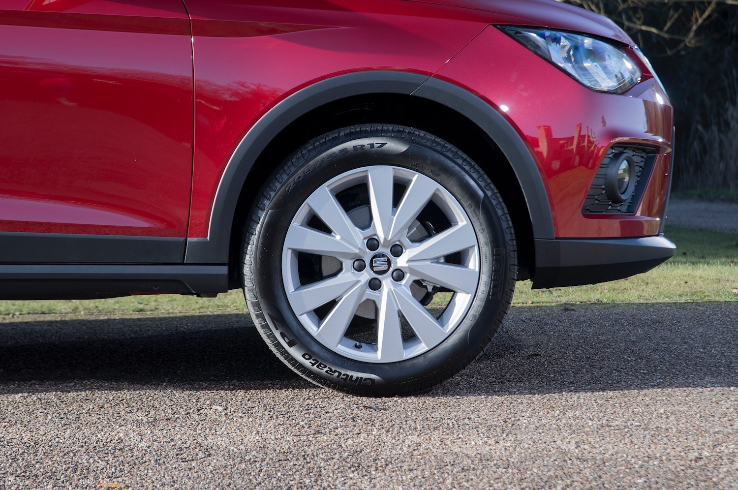 Tom Scanlan reviews the SEAT Arona SE Technology for Drive 5