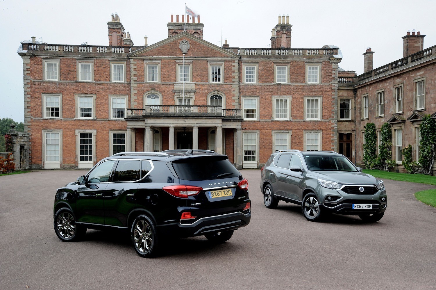 Tom Scanlan reviews the All-New SsangYong Rexton Ultimate 4×4 for Drive 4
