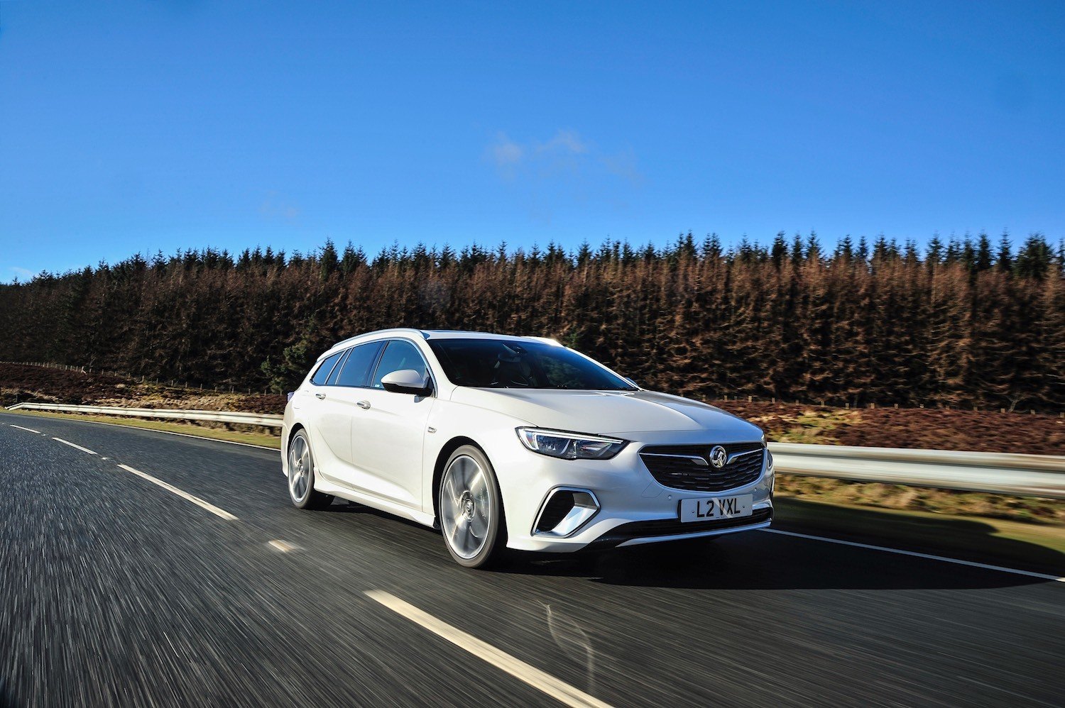 Tom Scanlan reviews the New Vauxhall Insignia GSi for Drive 14
