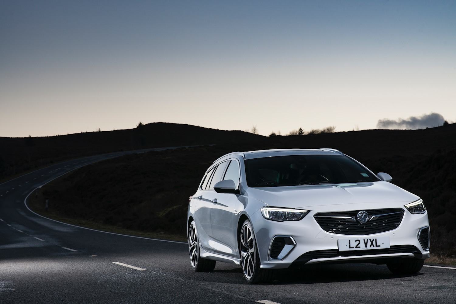 Tom Scanlan reviews the New Vauxhall Insignia GSi for Drive 18