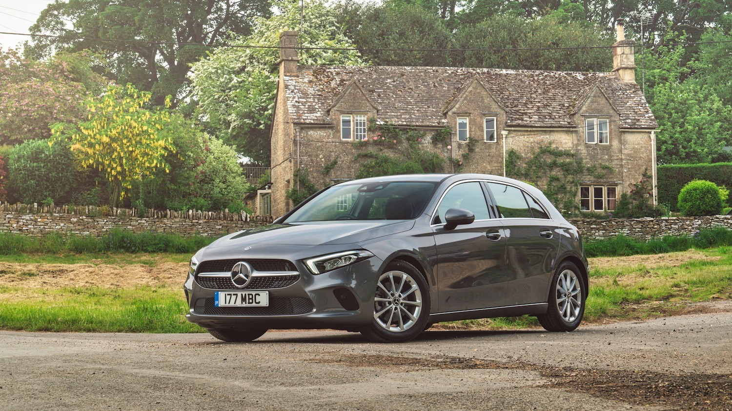 Tim Barnes-Clay reviews the New Mercedes-Benz A-Class 34