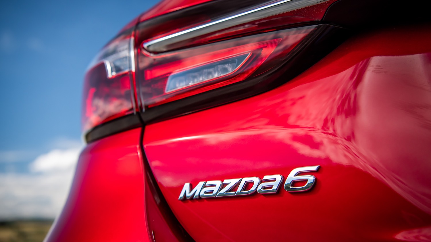 Review Neil Lyndon drives the New Mazda6 2018 model 11