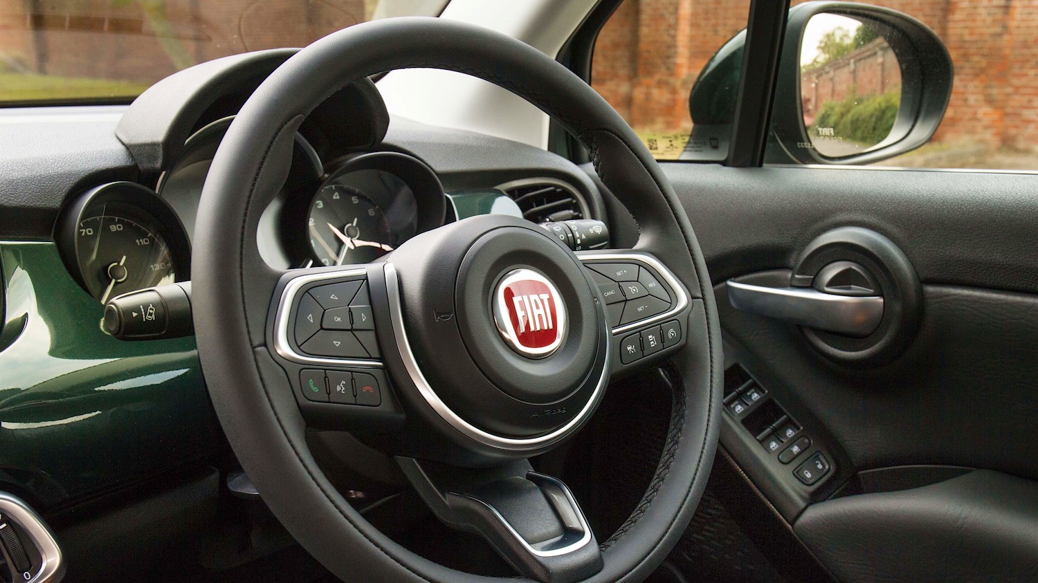 Drive Co Uk Reviewed The 2019 New Fiat 500x New Look Tech