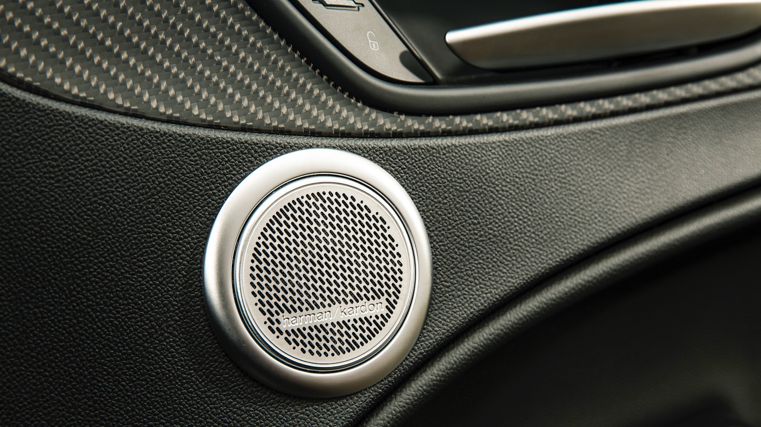 Maggie Barry reviews the Alfa Romeo Stelvio Quadrifoglio SUV for drive 8