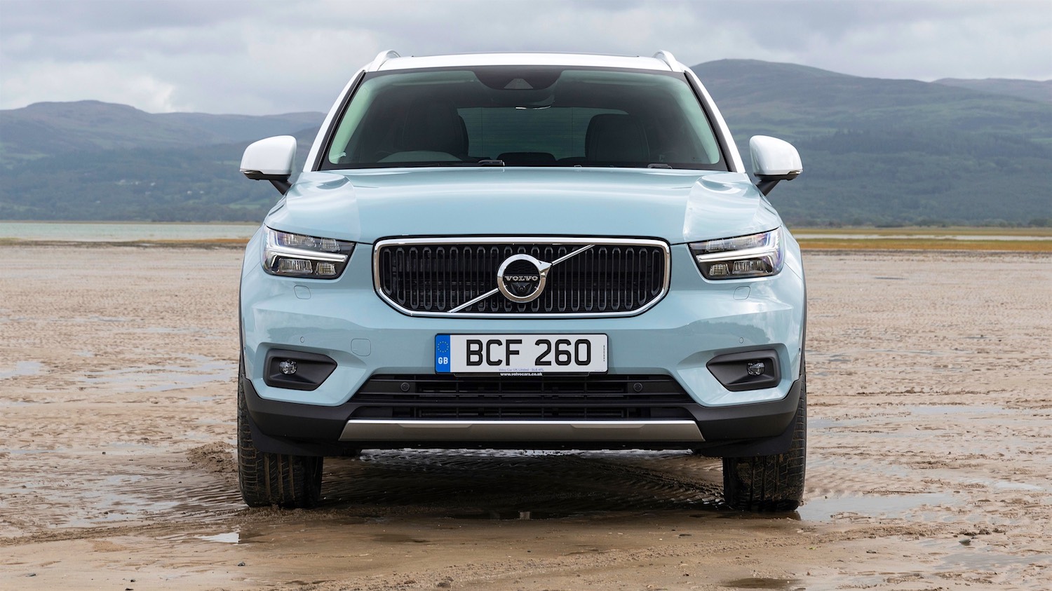 Neil Lyndon drives the Volvo XC40 31